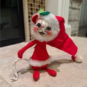 Annalee Christmas Santa Mouse 1965 Doll Figurine 8”T Vintage.